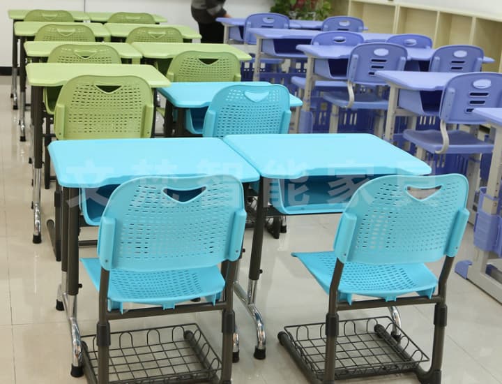 School Desk & Chair