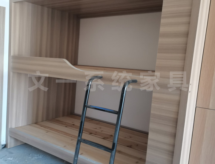 Apartment Rental Bed 010